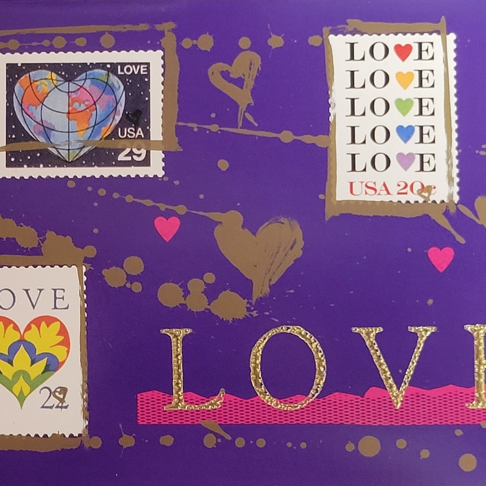 POSH LOVE - Comment below if you would like some free love!